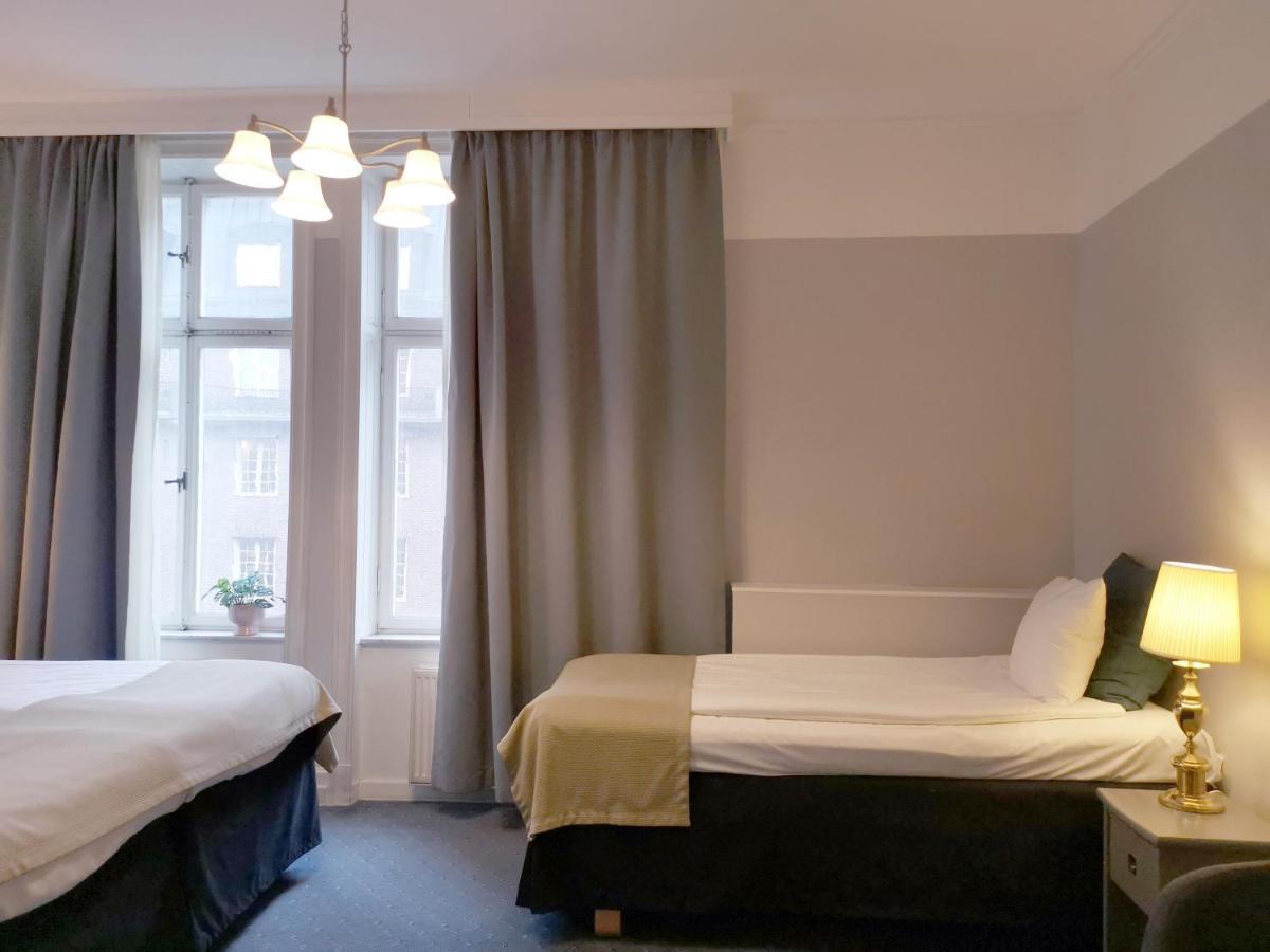 Crystal Plaza Hotel Стокхолм Екстериор снимка