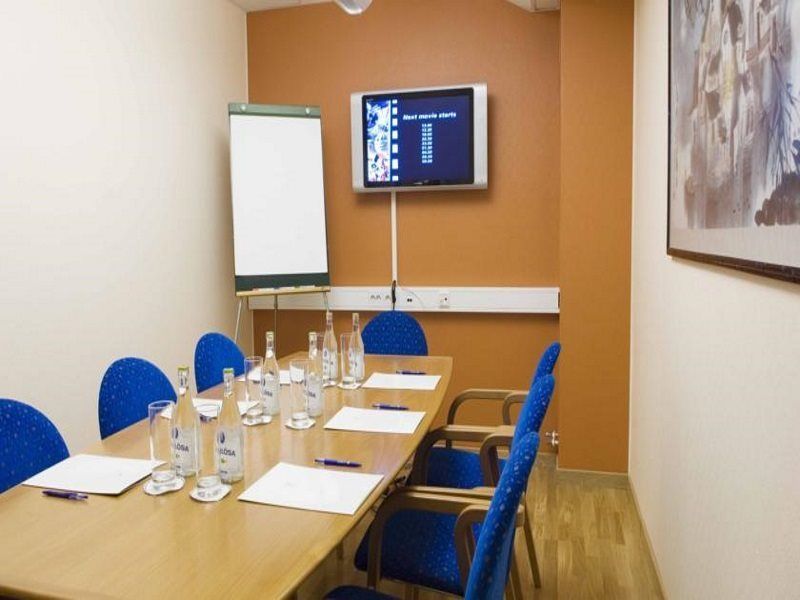 Crystal Plaza Hotel Стокхолм Екстериор снимка